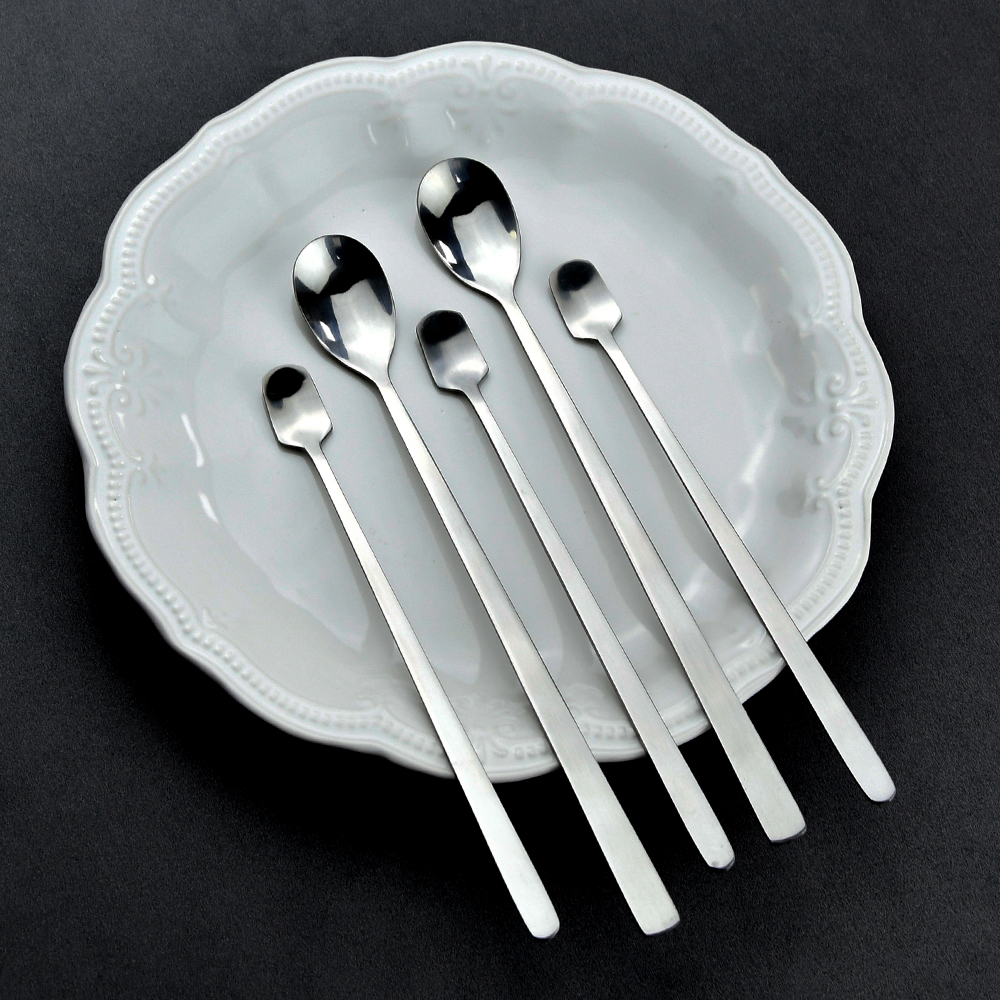 metal stirring spoons