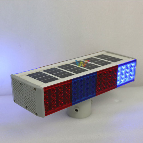 Integrated solar flash LED traffic signal strobe light