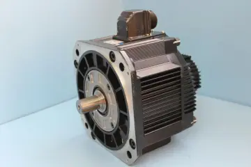 SGMDH-32A2A-YR51 Yaskawa 3200w Power Supply Servo Moduel