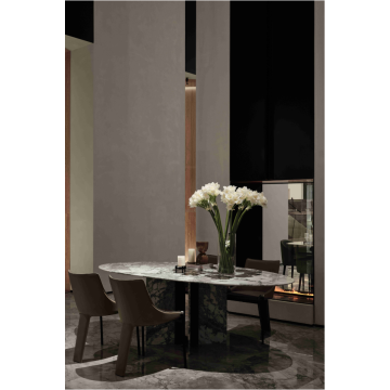 Elegante mesa de comedor de mármol ovalado