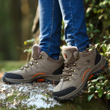 HUMTTO Winter Couple Hiking Shoes Men Women Waterproof Hiking Boots Male Fashion Leather Ankle Boots Climbing Camping Shoes 2019