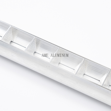 Aluminum profile for display cabinet