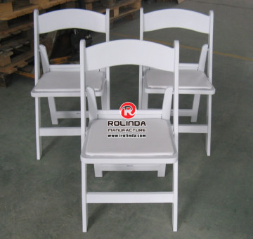 Classic Padded Seat Folding Chair