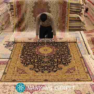 6'x9' Handwoven Silk Qum Carpet