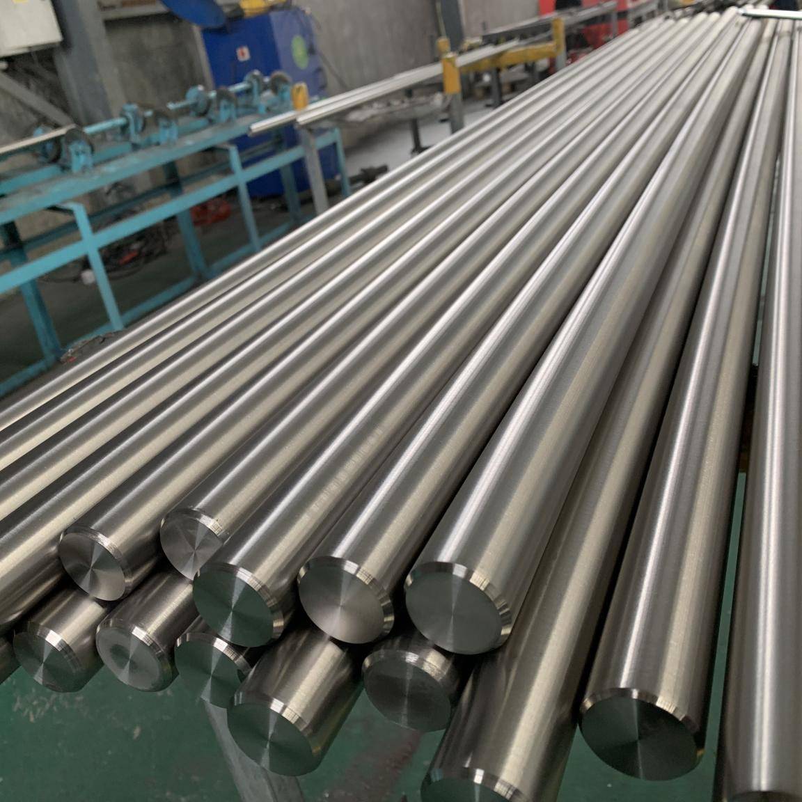 Titanium steel titanium tube