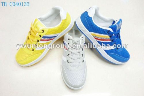 2012 man mesh sports shoes