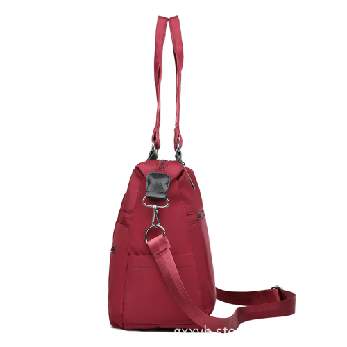 Women's Multi-Pocket Outdoor Travel Business Handbags: Stylish Nylon & Polyester Shoulder Tote Bags