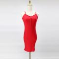 Comfortabele lichtgewicht rode gebreide maxi -jurk