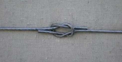 Double loops cotton baling tie wire