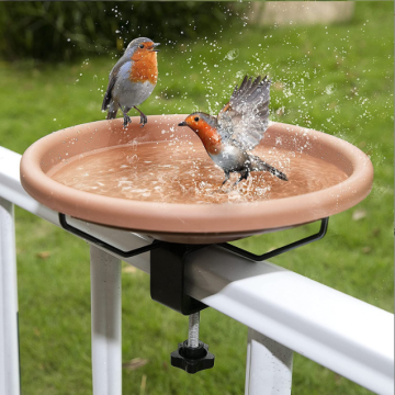 屋外の庭の装飾用の盆地と耐久性のある金属鳥の餌箱