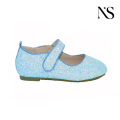 Encantadores zapatos Mary Jane azul claro para niños