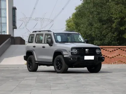 Testo 160 THE WiFi data logger with integrated temperature and humidity sensor and 2 connections for probes