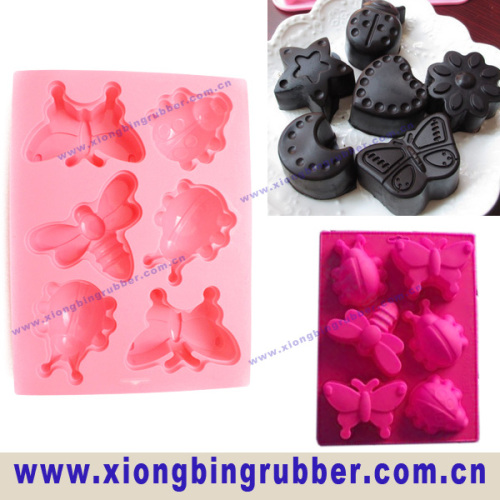Silicon moulds cake decorating