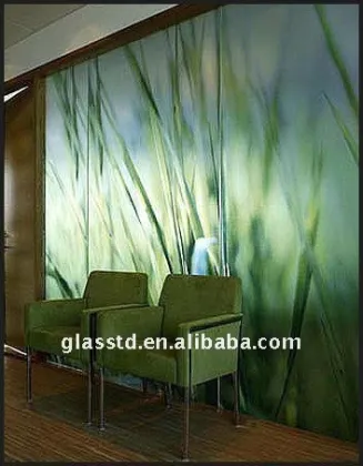 green architectural glass partition that mounted on the wall