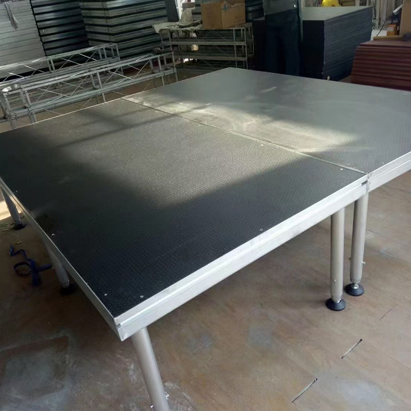 Hydraulic Lift Stage