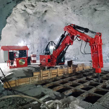 Intelligentization rockbreaker boom system