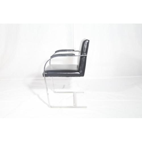 Van Der Rohe Brno Replica Flat Bar Chair