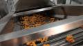 Industriële continue automatische frituurmachine friteuse