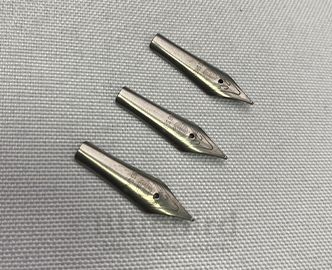 Pen tip