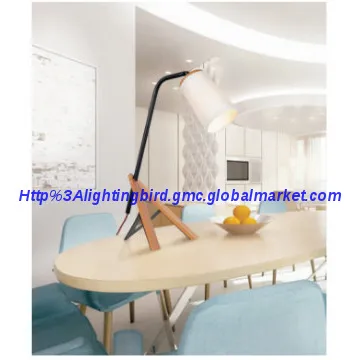 Oriental Stylish Art Wood Table Lamp for Decorative