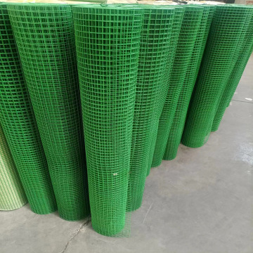 Zielona spawana siatka powlekana PVC 12 mm x 12 mm 3 stóp*cena 10 m do Yiwu lub Guangzhou