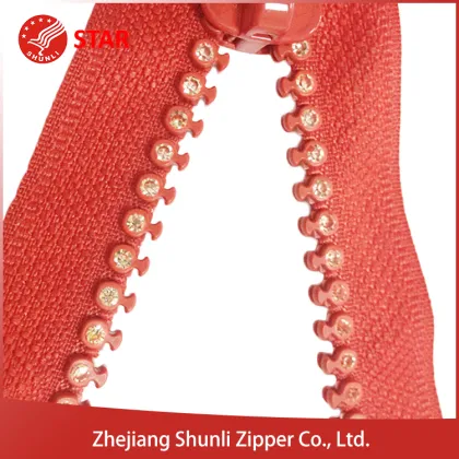 Fashion apparel accessory Promotion heavy duty sab zippers