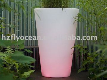 FO-9524 LED lighted flower planter with drain hole,led pot light,illuminated outdoor flower pots