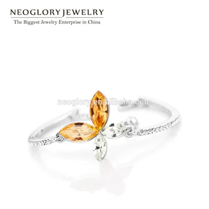 Top Selling Zinc Alloy Clover Crystal Main Stone Dear Bracelet