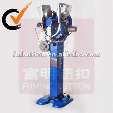 automatic snap button attaching machine