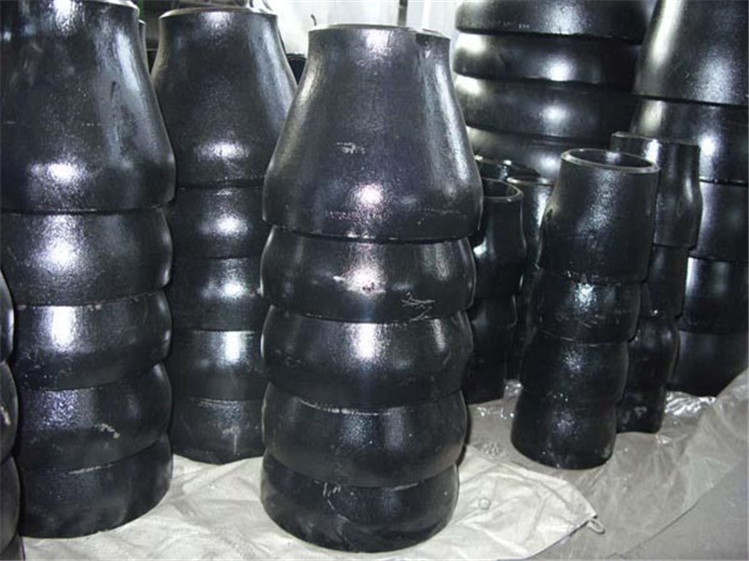 Con Riduttori 1 * 2 Raccordo per tubi DN20 in acciaio nero