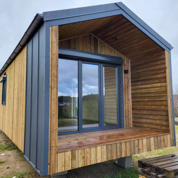 Eco-Style Mobile Cottage with Seamless Landscape Integration