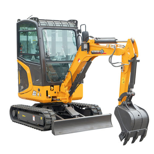 Rhinocéros XN28 avec mini excavateur de cabine