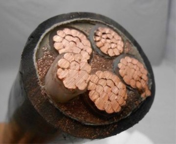 Berisolasi XLPE kabel power lapis baja tahan api lapis baja