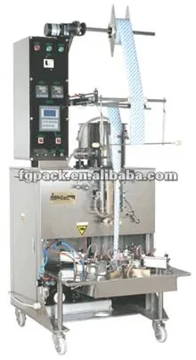 Triangle bag packaging machine