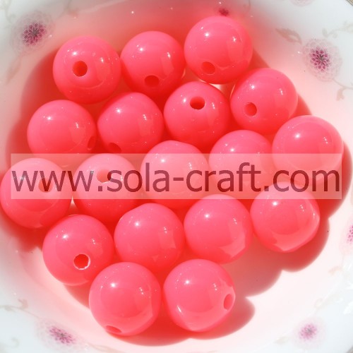 Charme de boule directe d&#39;usine belles perles acryliques 6MM avec la couleur rose vif