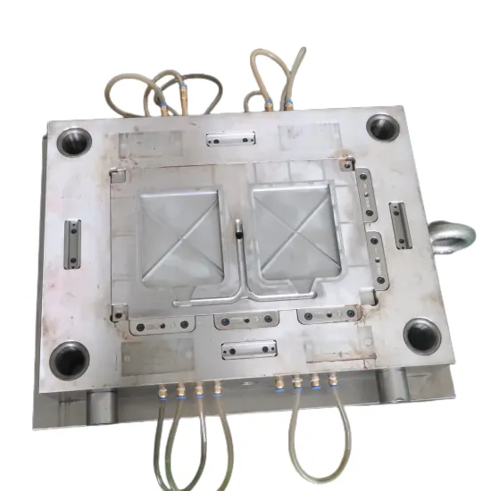 High-Pressure High-Temperature Injection Molding