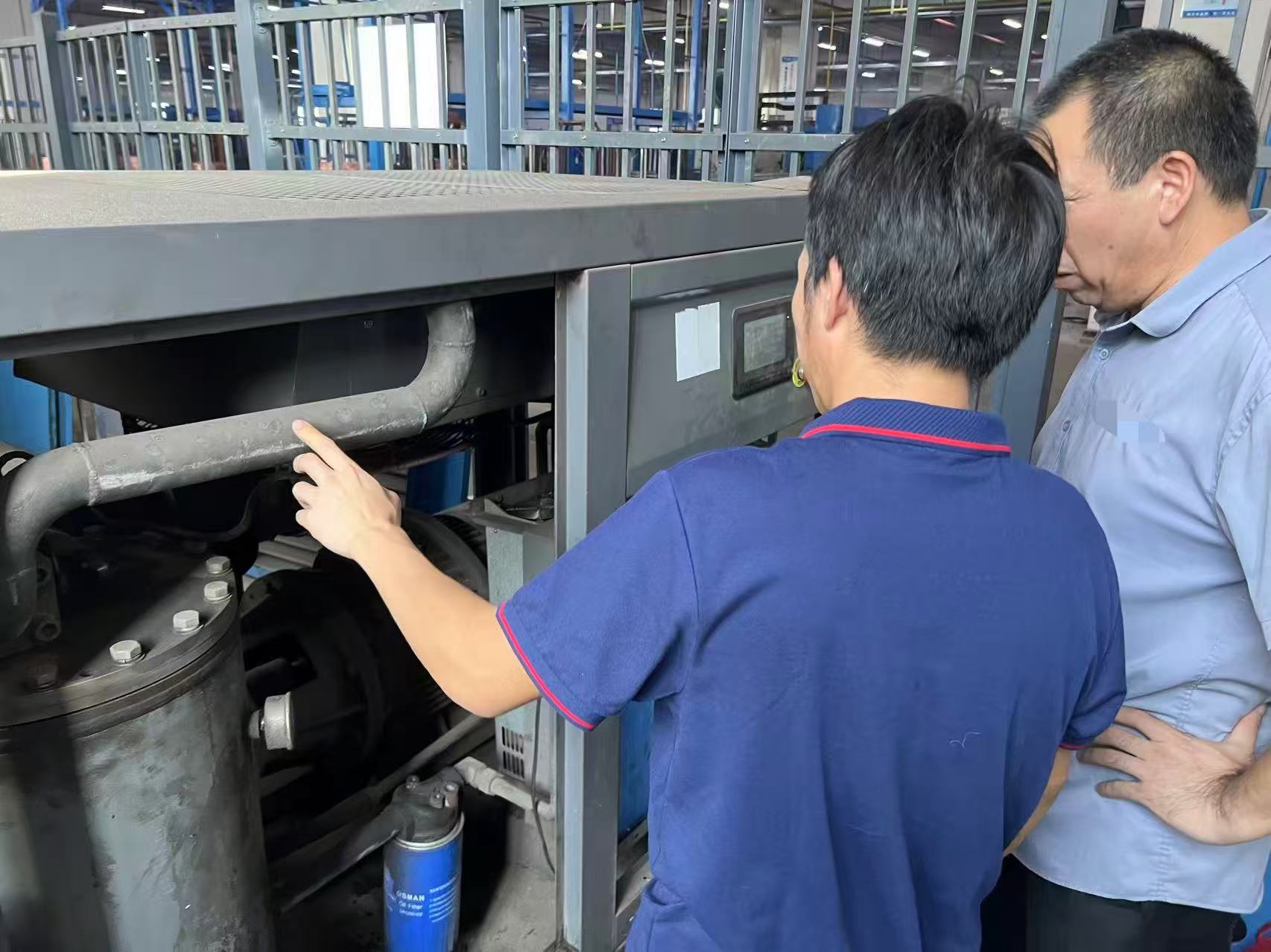 Customer uses on-site photos