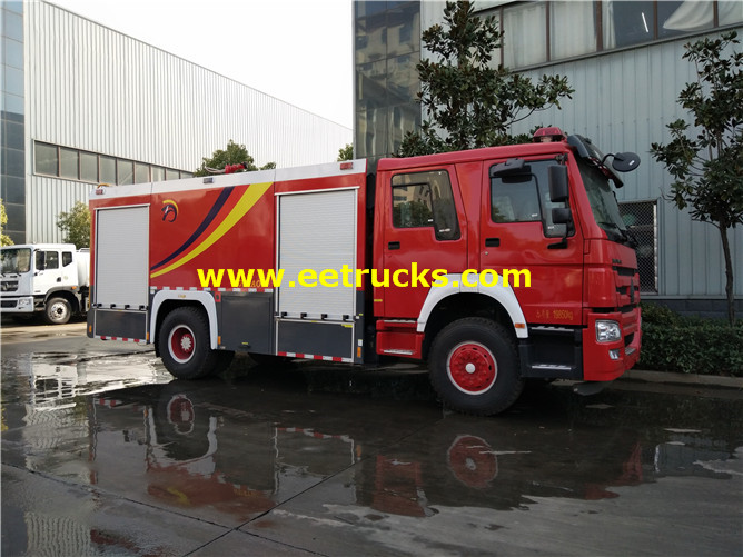 8000 Litres HOWO Fire Rescue Trucks