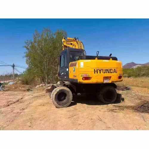 Escavadeira de rodas Hyundai R150W-7 com pintura original