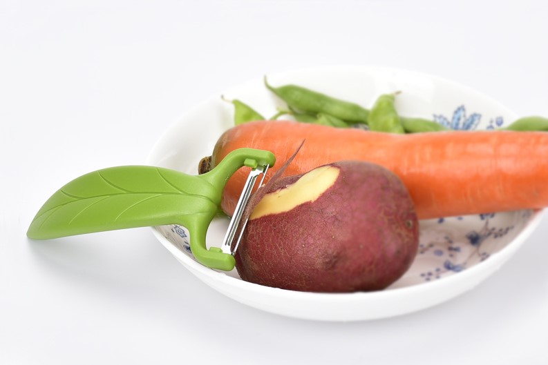 Fruits peeler Fruits peeler