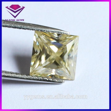 Light Yellow Moissanite 1 Carat Square Princess Cut Synthetic Moissantie Stones
