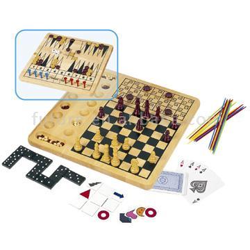 12 in 1 game,chess,chess board,game,travel game,wooden game,tic-tac-toe,ludo,tin game