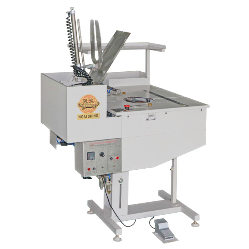 Shirt Yoke Neck Ironing Machine Semi-Automatic Shirt Folding Table with Tucking Device Supplier