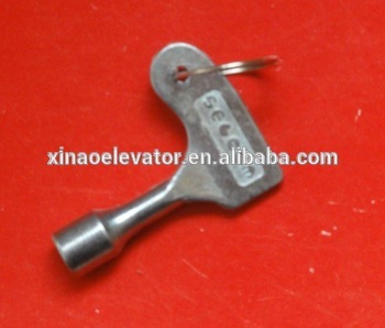 best price elevator metal triangle lock key made in China