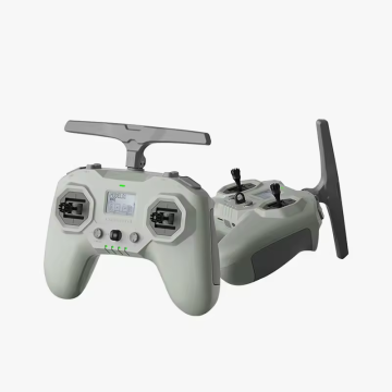 iFlight Commando 8 Remote Control: Your Ultimate 2.4GHz/915MHz ELRS Long Range Radio Controller for FPV Drones
