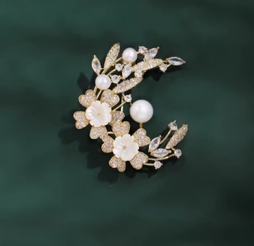 Laurel cherry blossom brooch