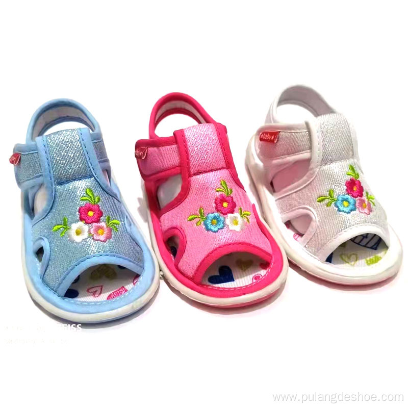 Wholesales Baby shoes Girls sandals with sound