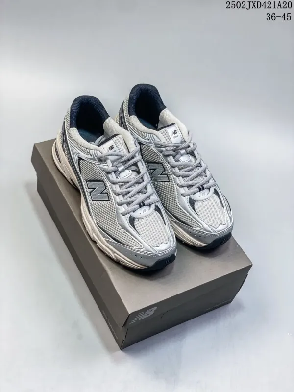 Custom High-Top Walking Sneakers for Men and Women