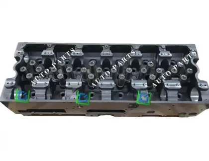 Newpars Complete Cylinder Heads for CUMMINS ISX15 Diesel Engine: Part Number 4962732