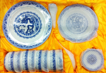 Bone China Dinner Set With Full Decal (BC-002)